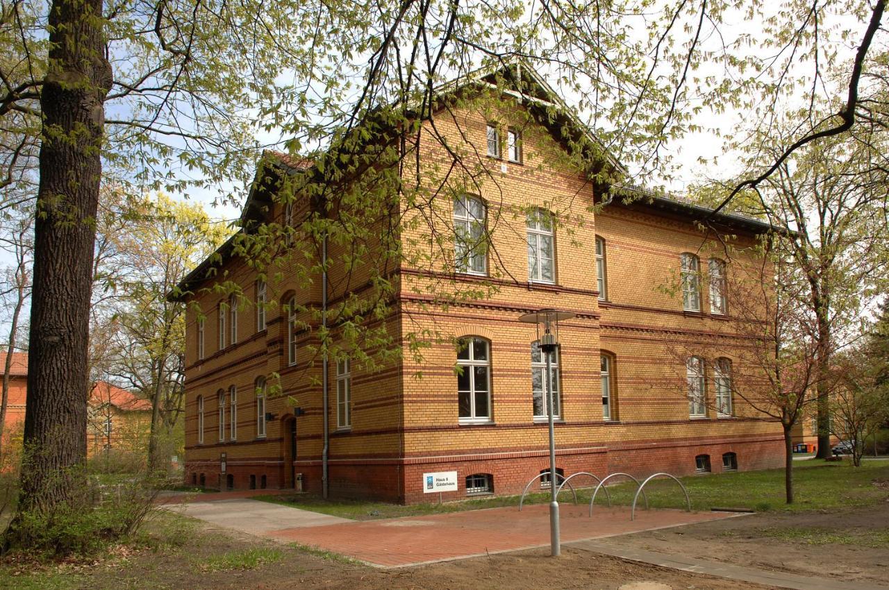 Gaestehaus Am Ukb Берлін Екстер'єр фото