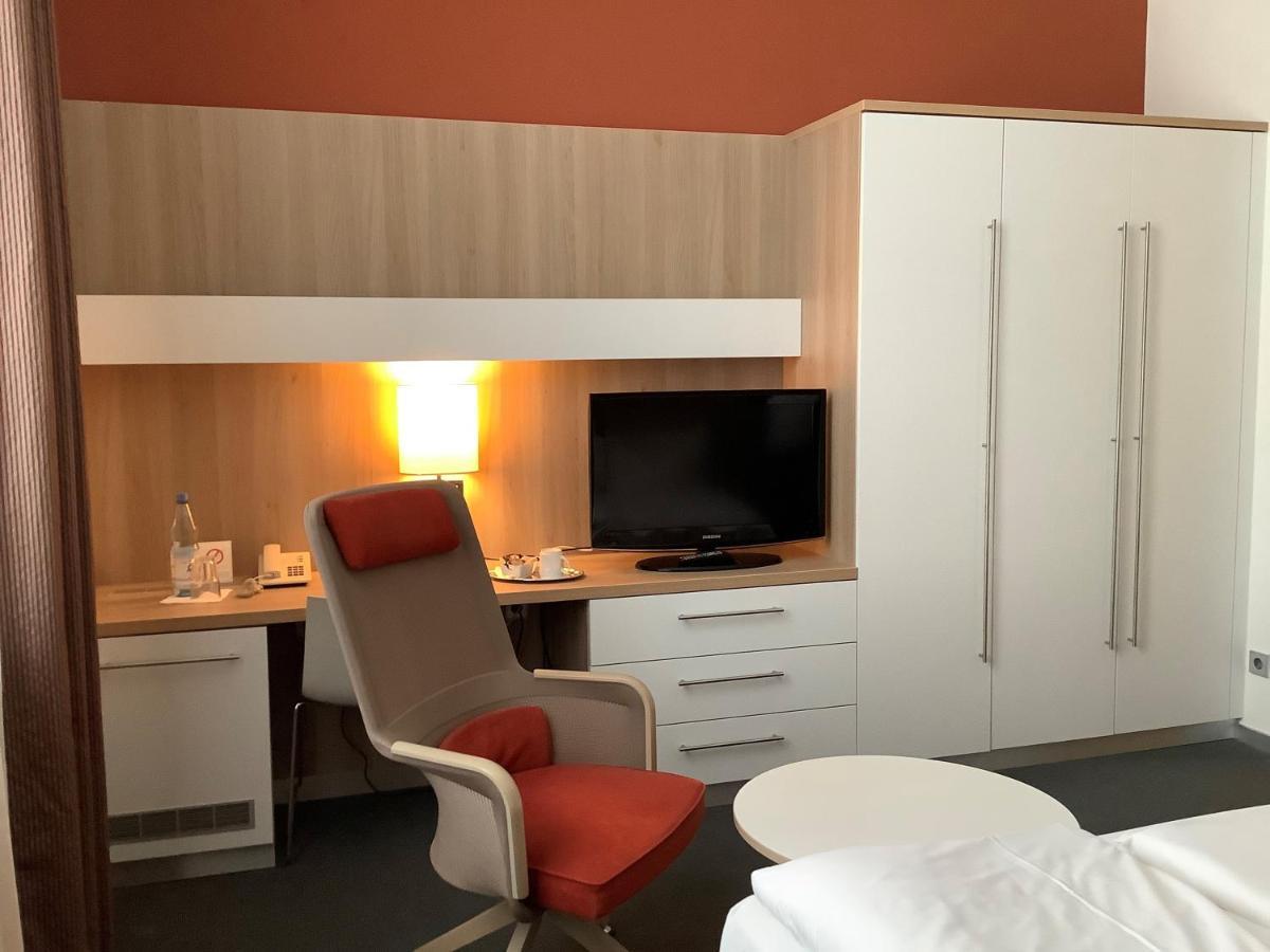 Gaestehaus Am Ukb Берлін Екстер'єр фото