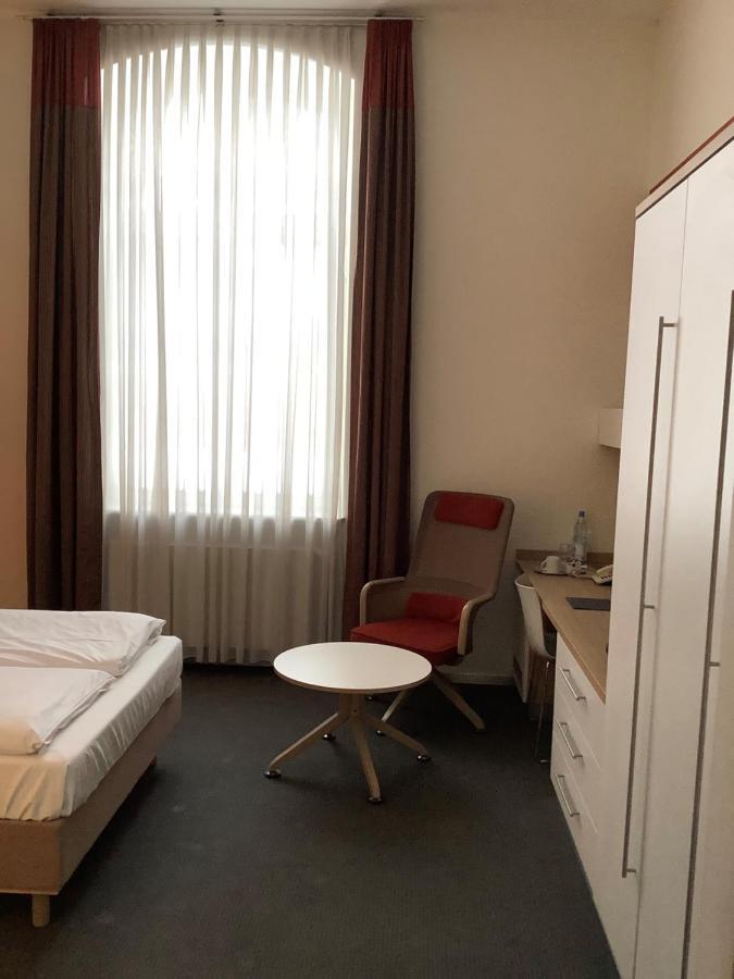 Gaestehaus Am Ukb Берлін Екстер'єр фото